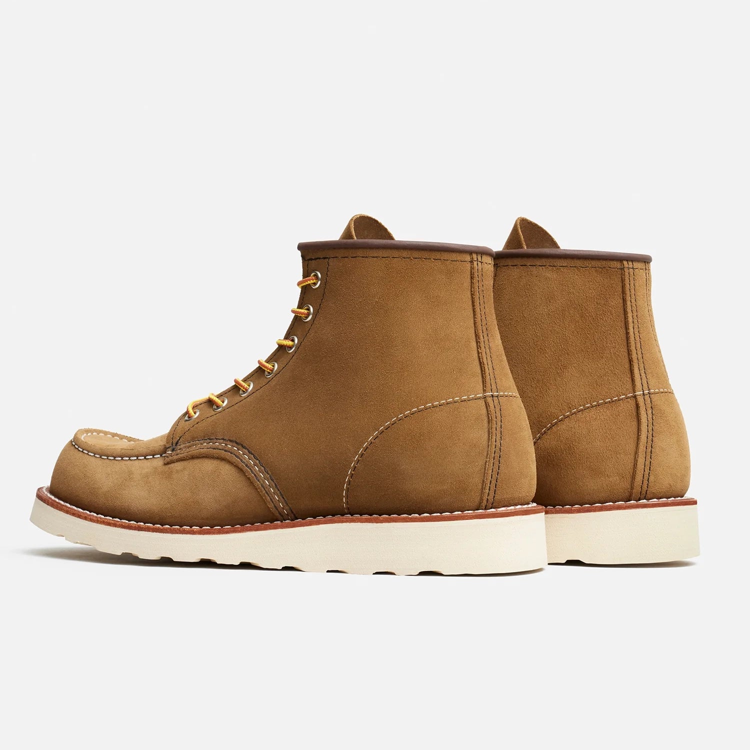 Classic Moc Toe 8881 - Olive Mohave Roughout