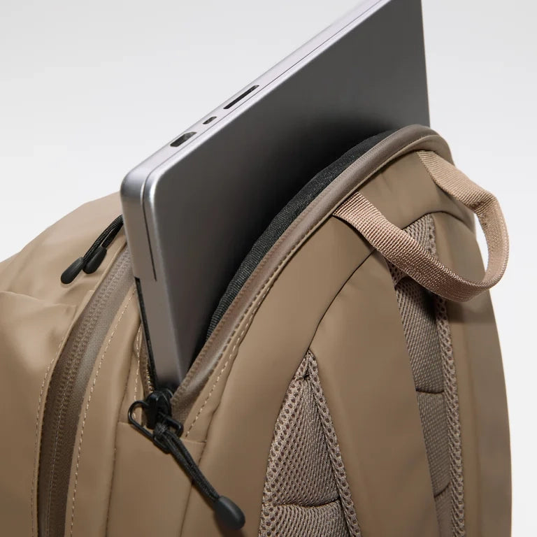 Stream Zipper Backpack 16" - Clay