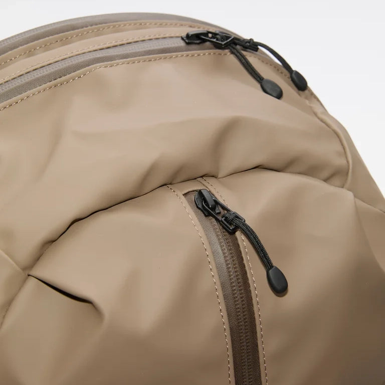 Stream Zipper Backpack 16" - Clay