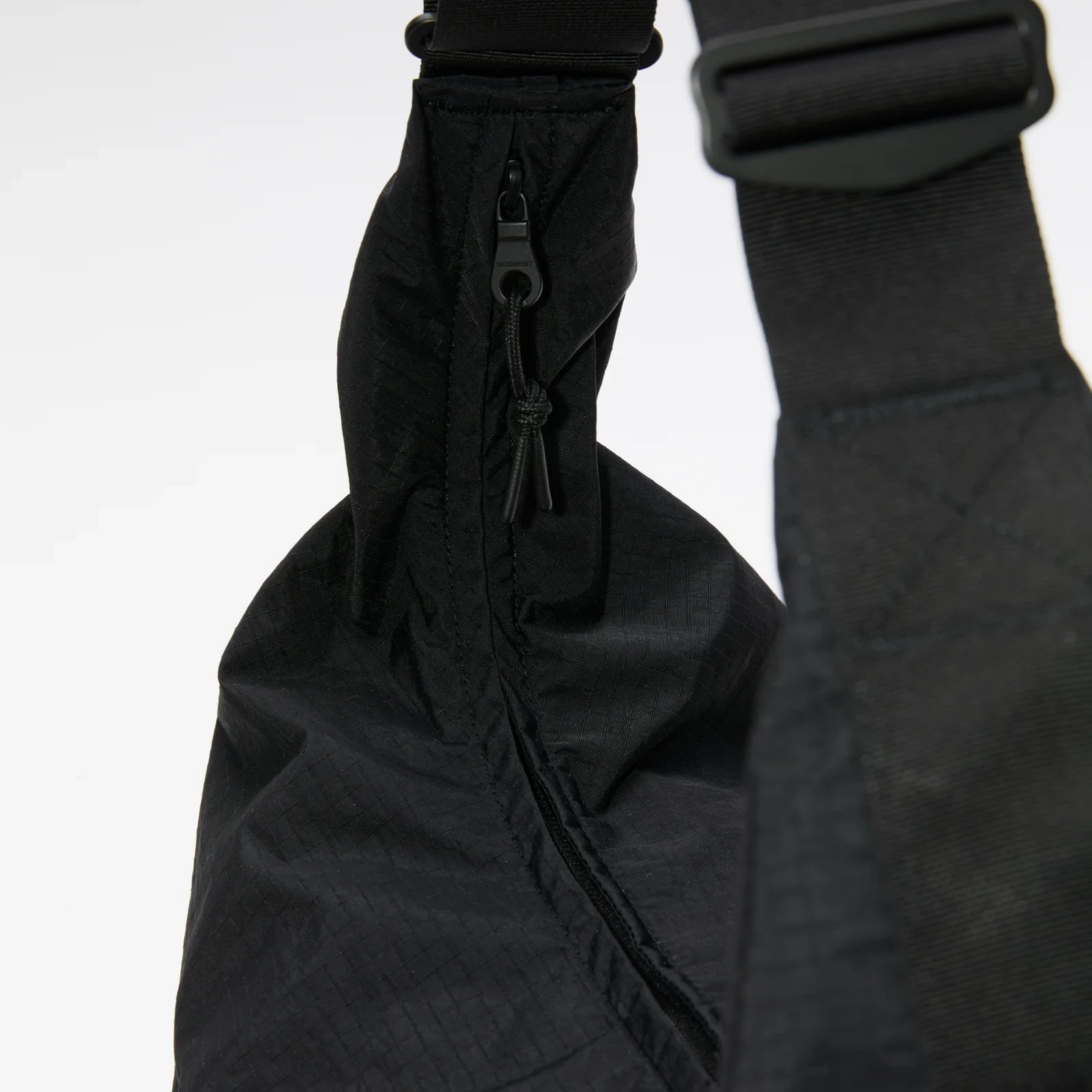 Grid Shoulder Bag - Black