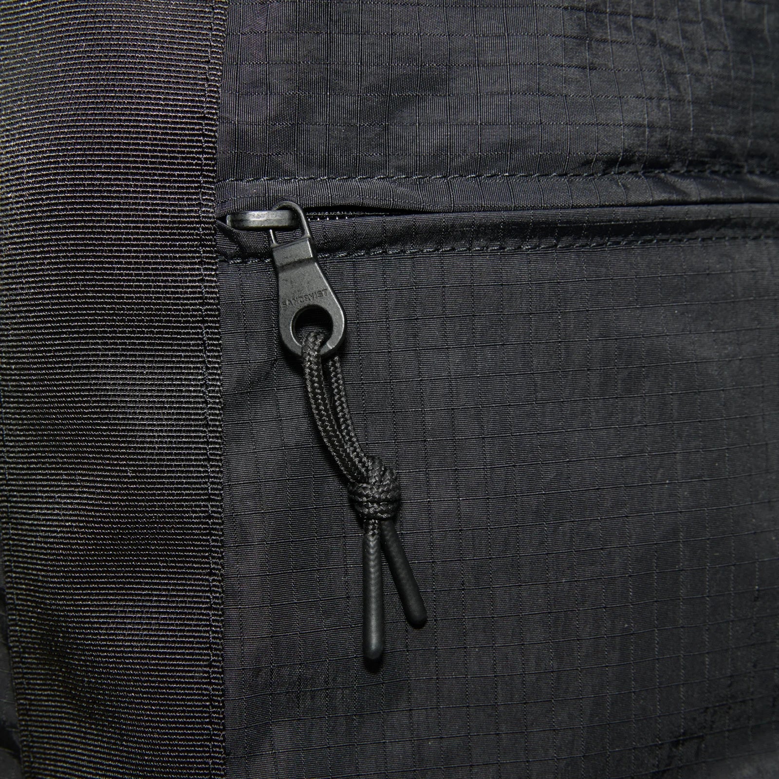 Grid Shoulder Bag - Black