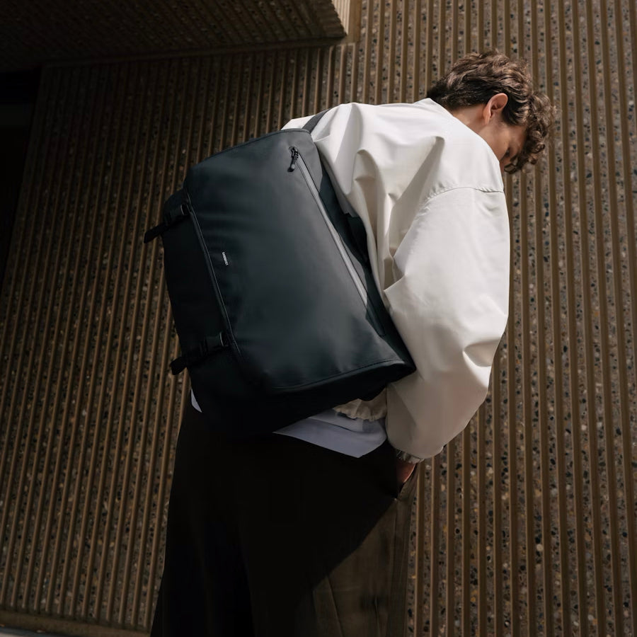 Stream Crossbody Messenger Bag - Black