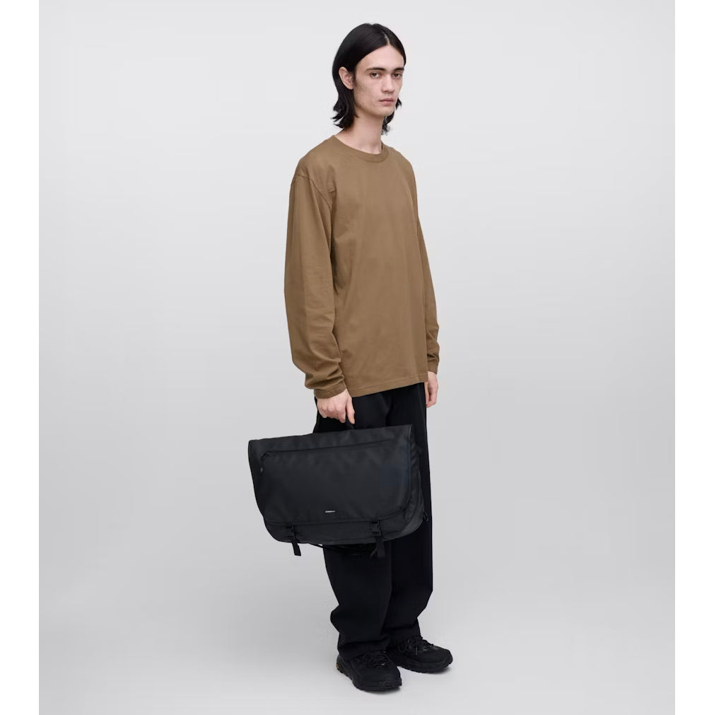 Stream Crossbody Messenger Bag - Black