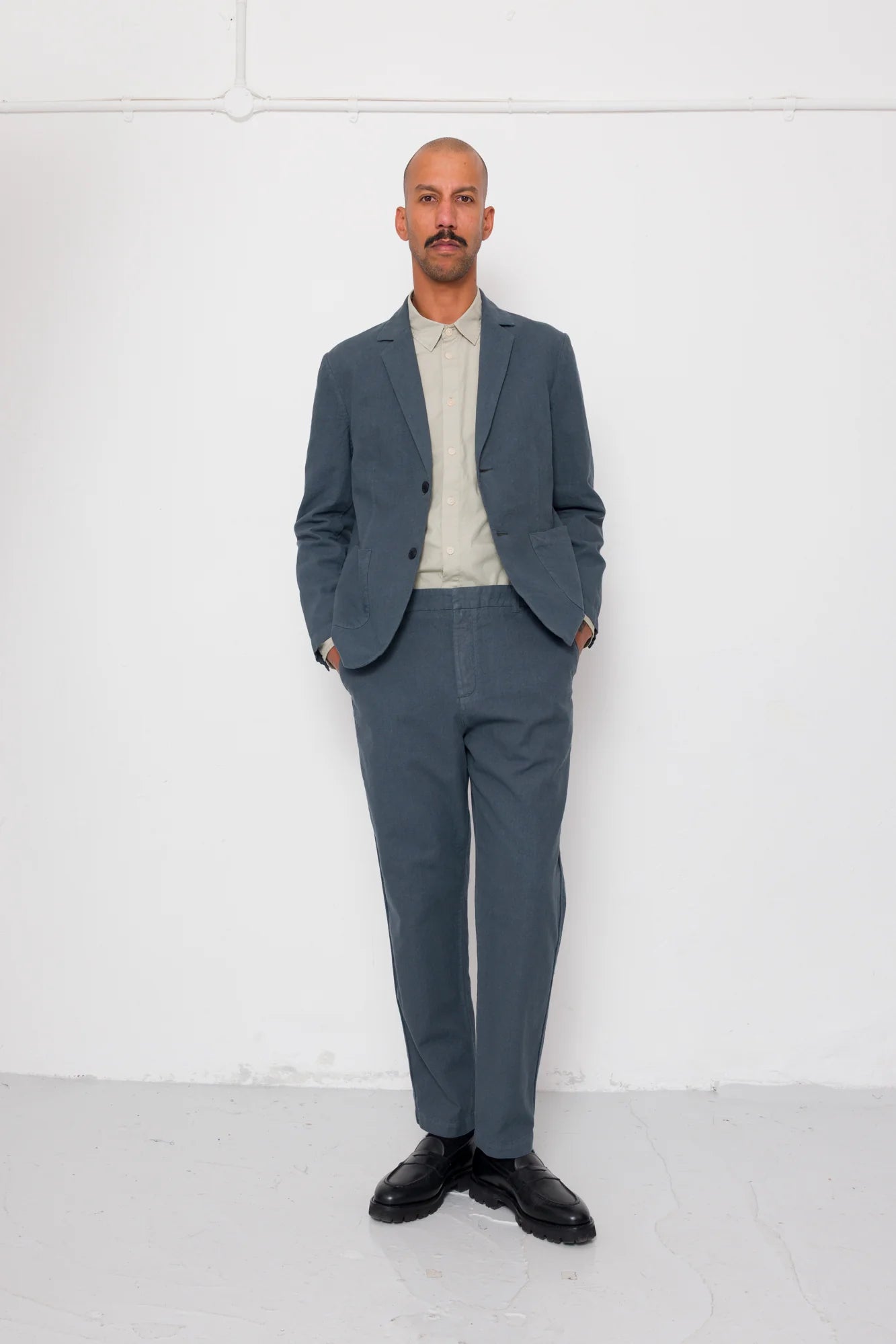 Fixed Waistband Cotton Linen Trouser - Charcoal