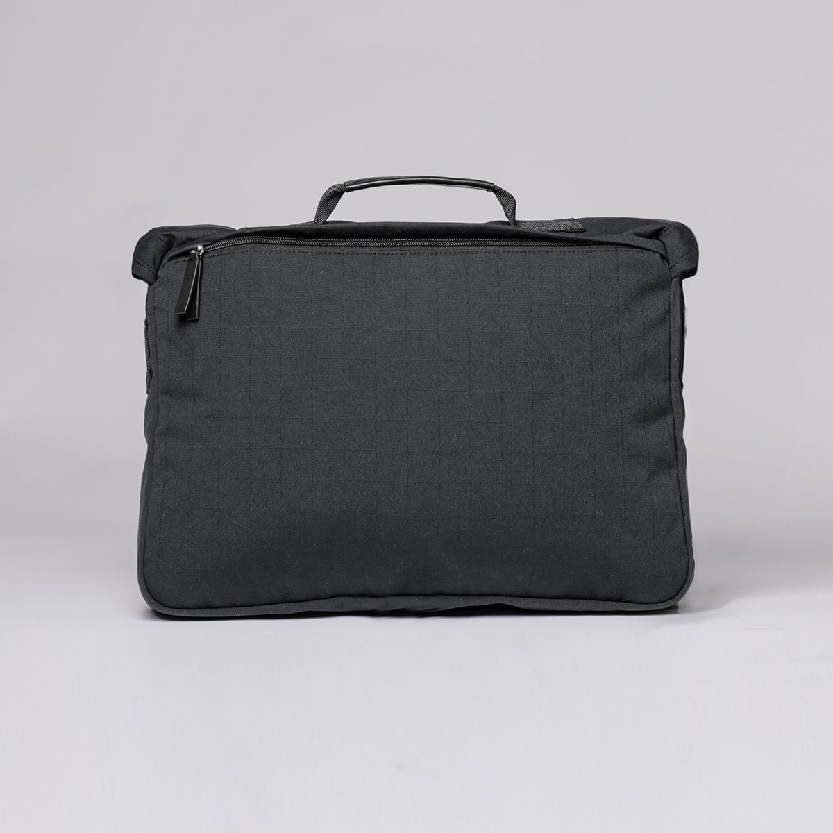 Ripstop Messenger Bag - Black