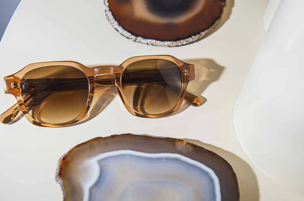 Geo E5 Sunglasses - Crystal Brown & Brown Gradient Lens