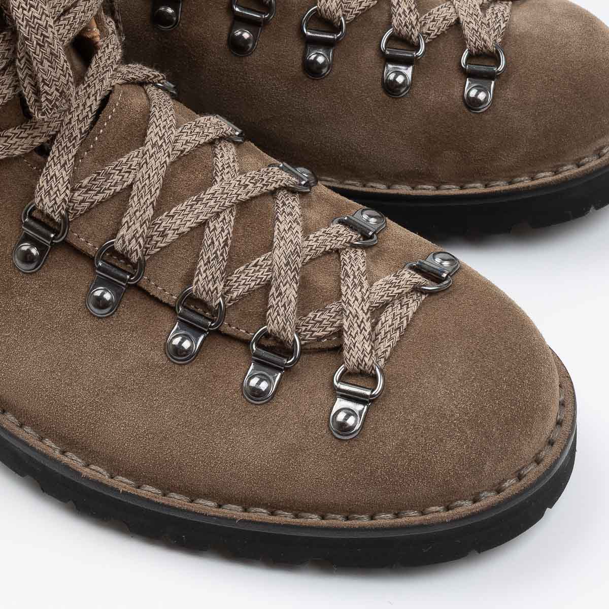 M128 Suede Boot - Taupe