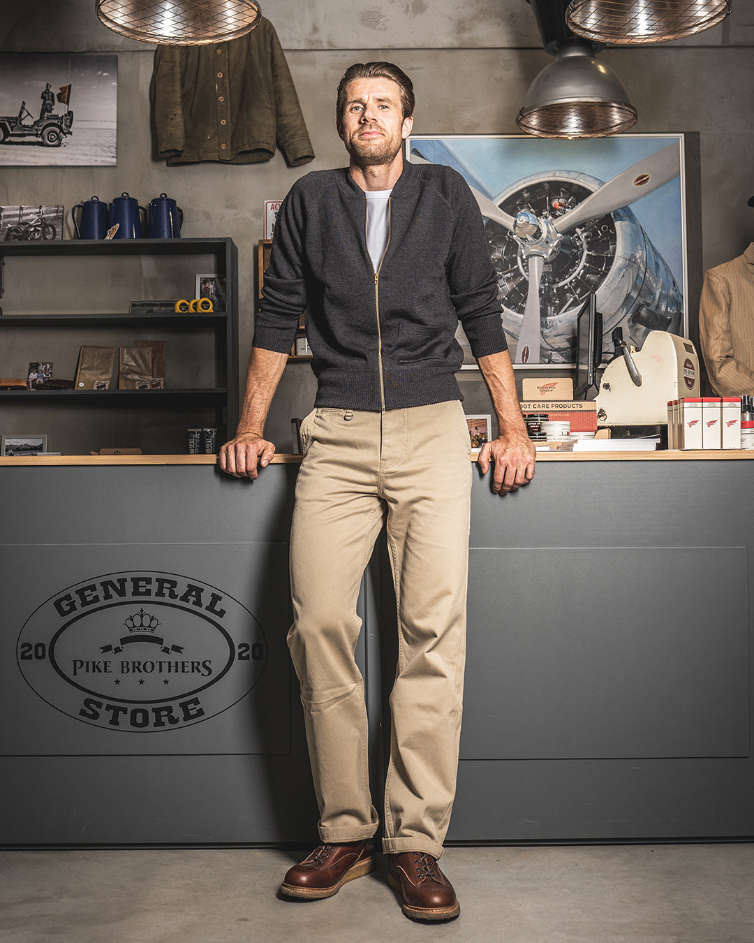 1943 C2 Sweater - Grey