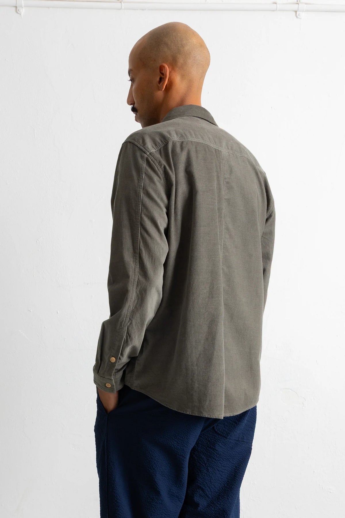 Direction Babycord Shirt - Dark Sage