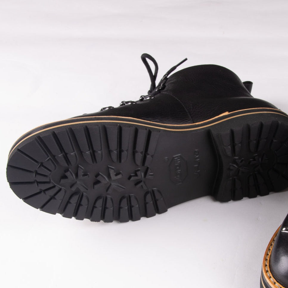 M120 Alto Nebraska Boot - Black