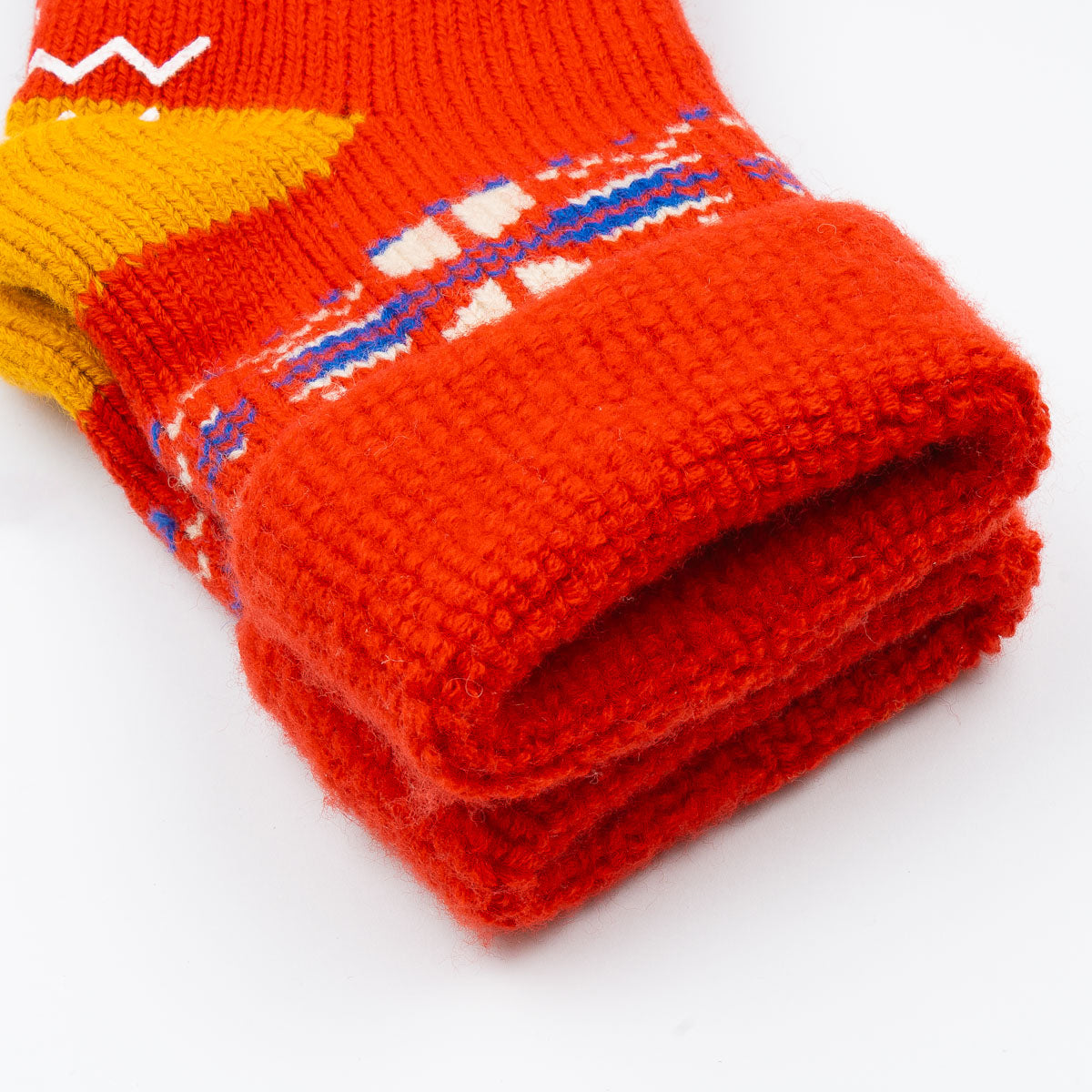 Comfy Room Socks - Snowflake Red