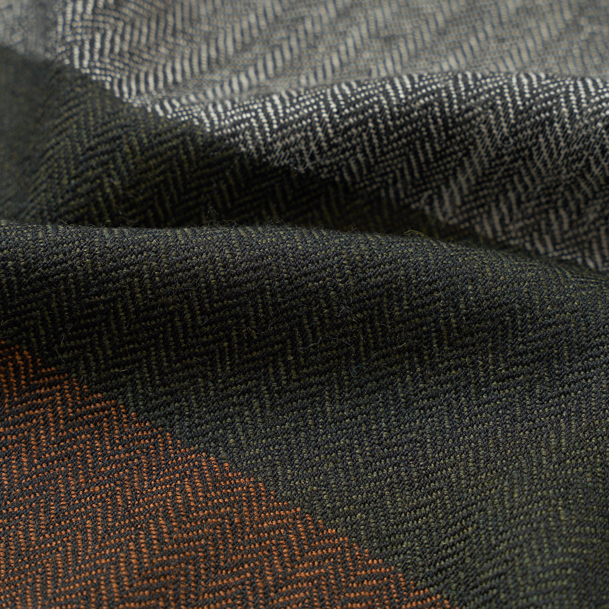 Himalayan Scarf - Grey Reversible Wool