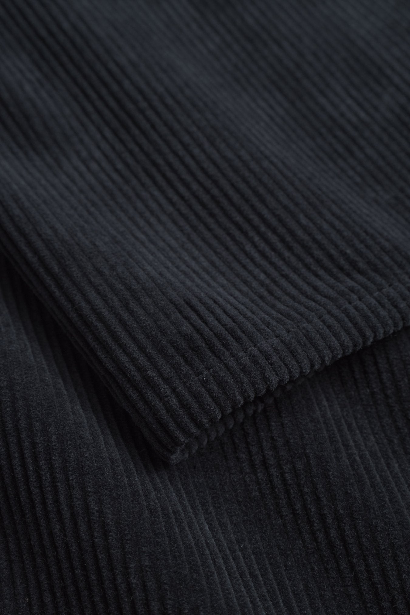 Mogens Relaxed 5 Pocket Wide Wale Corduroy - Dark Navy