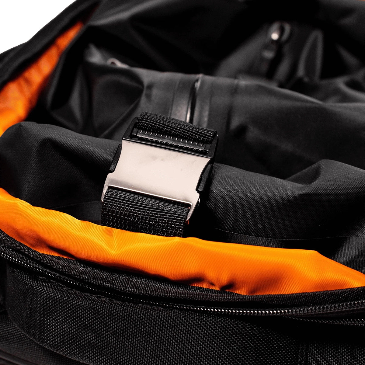 Explorer 2 Carry-On Vacuum Backpack - Black