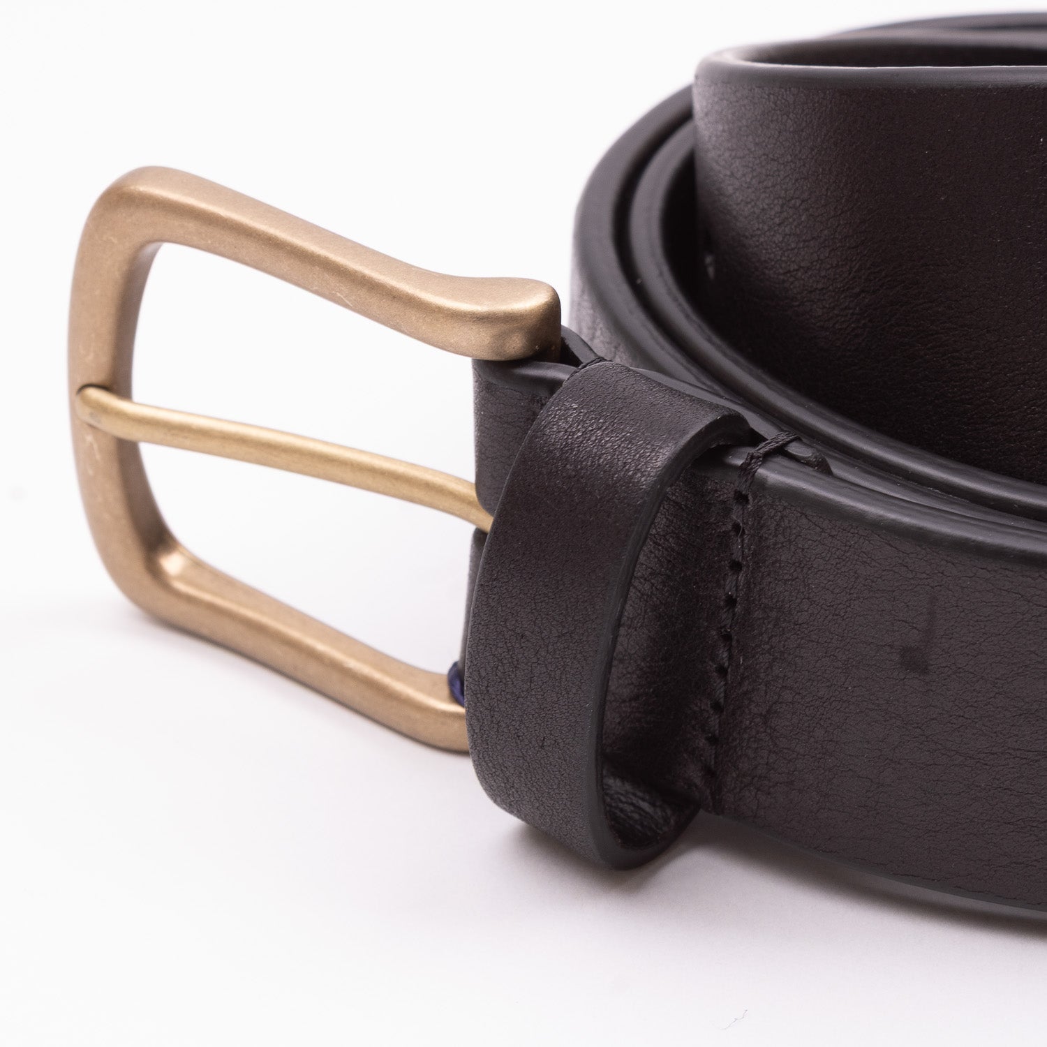 Grained Bull Calf Leather Belt - Black