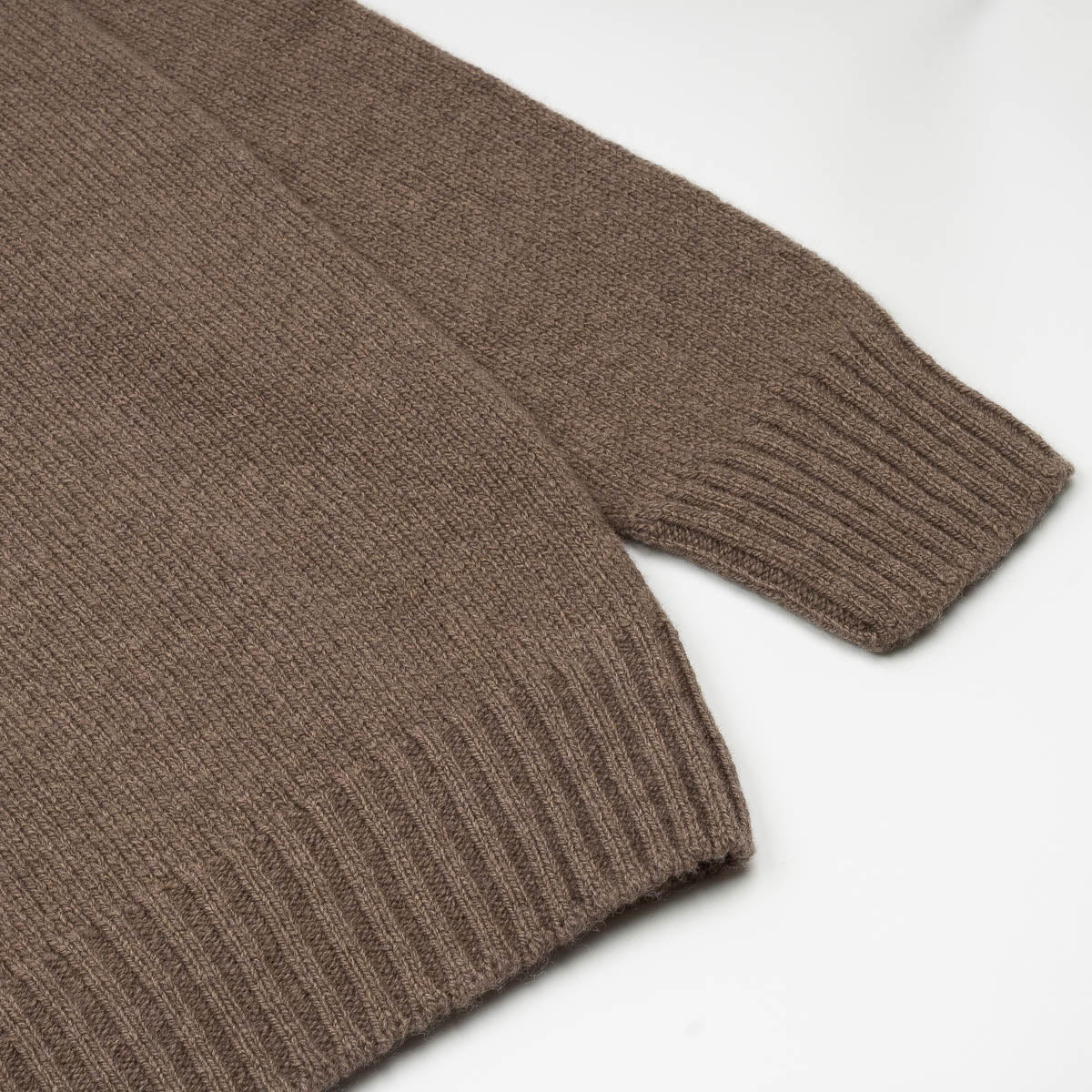 Seamless Crew Knit - Wildebeest