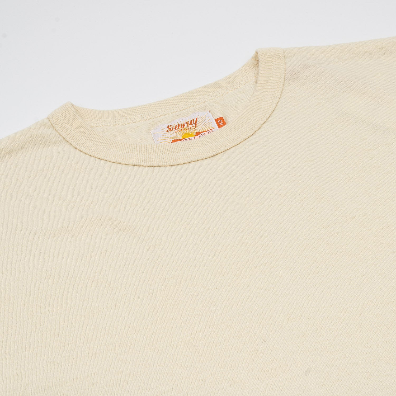 Haleiwa T-Shirt - Moth