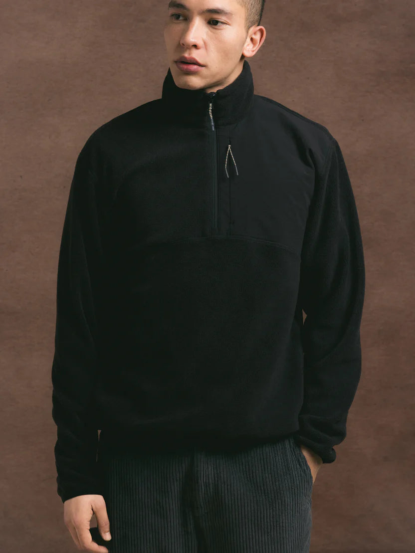 Aberfeldy Fleece - Black Polar Fleece