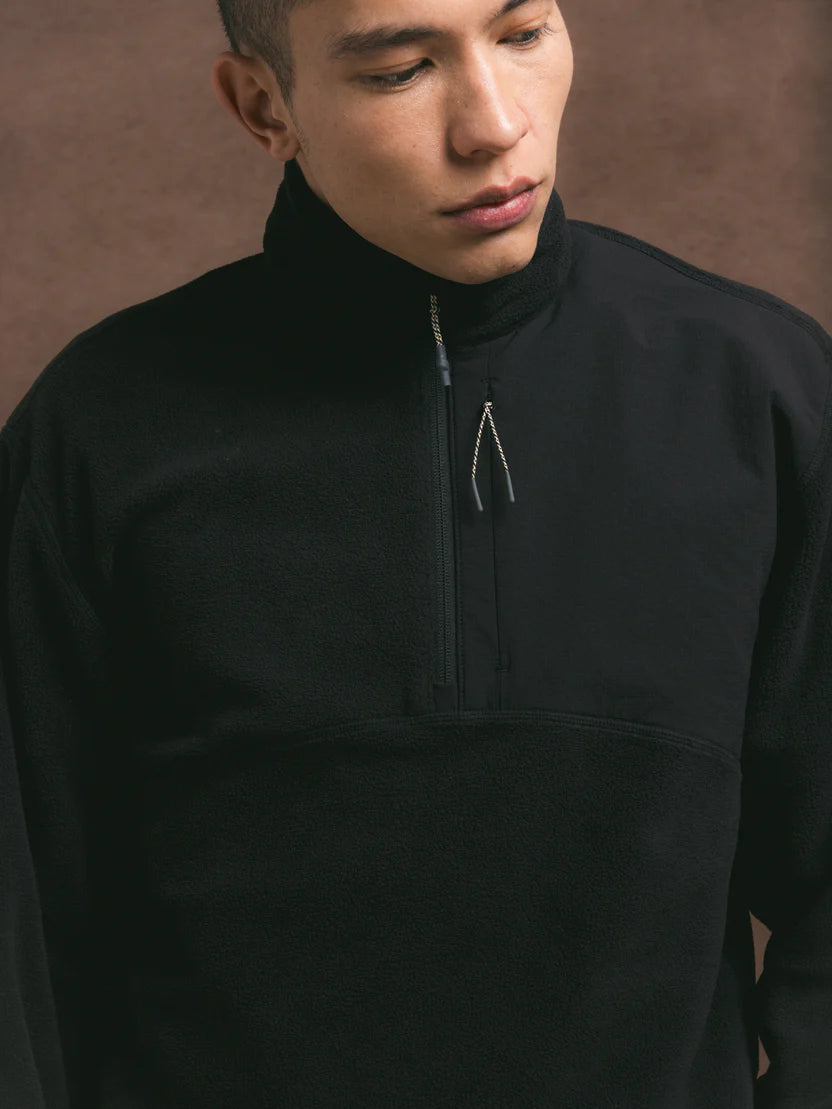 Aberfeldy Fleece - Black Polar Fleece