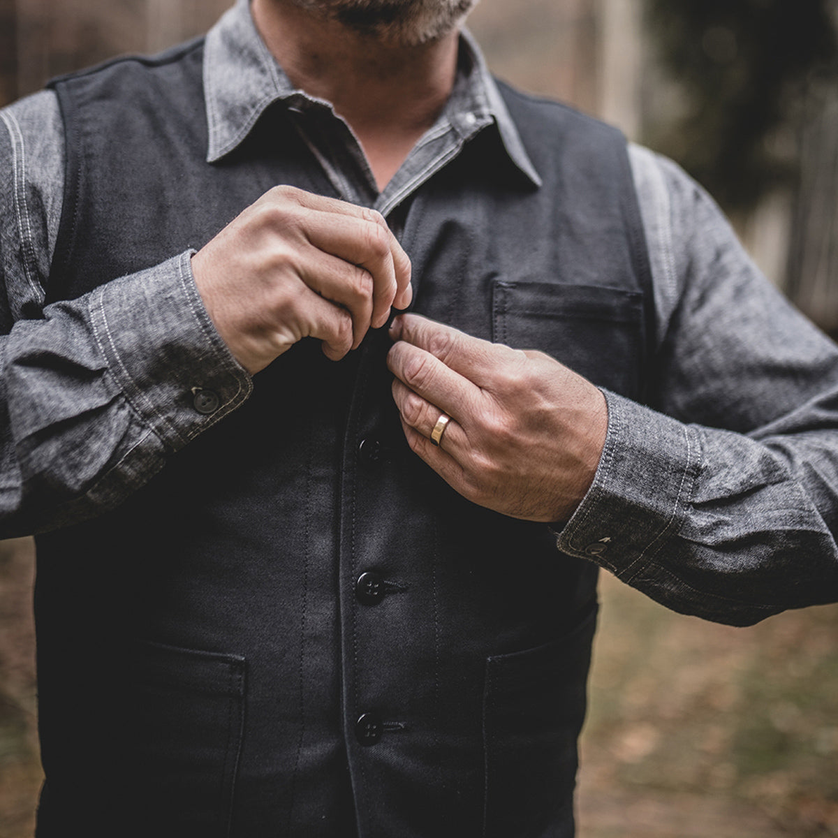 1937 Roamer Vest - Elephant Skin Black