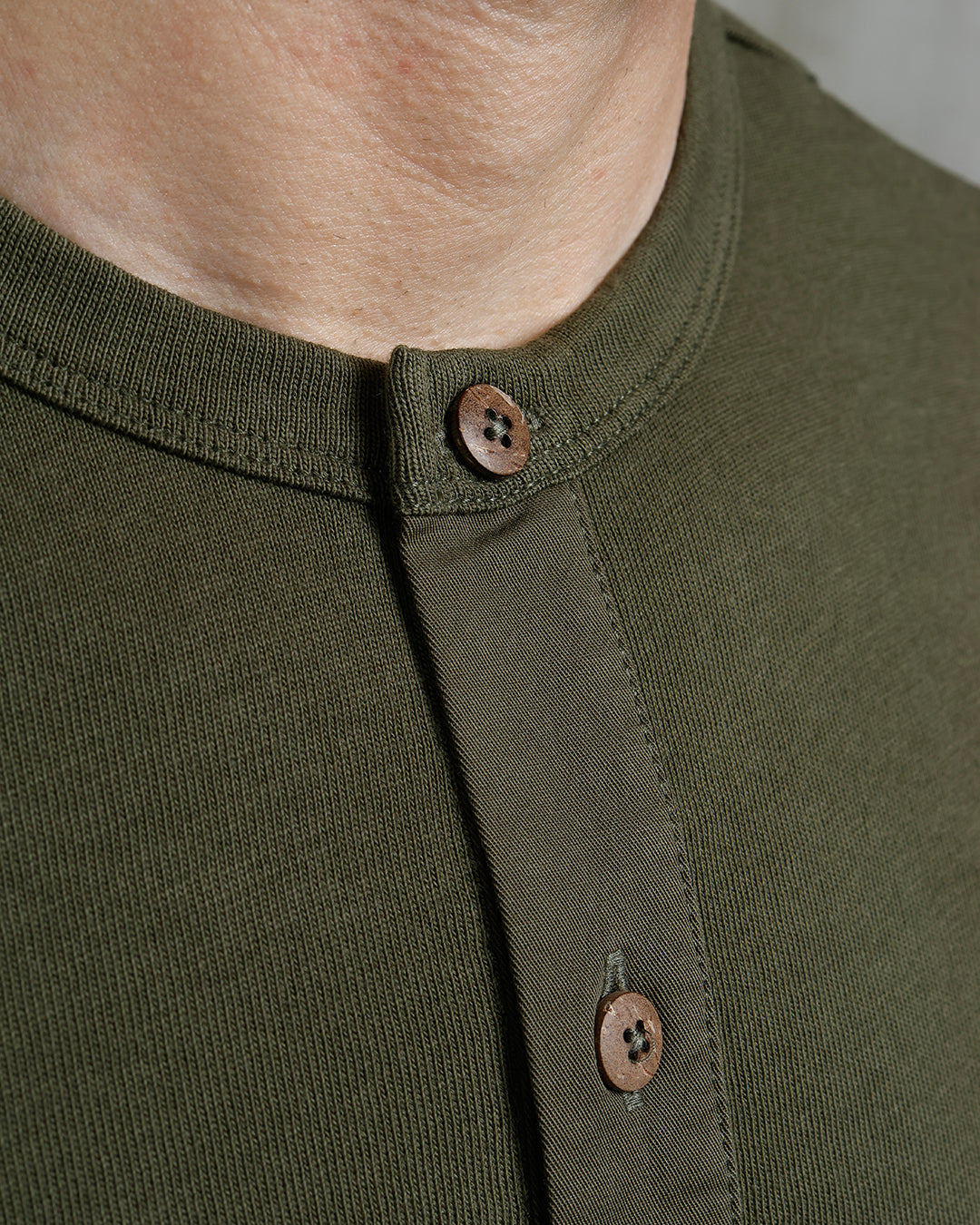 1927 Long Sleeve Henley - Mojave Green