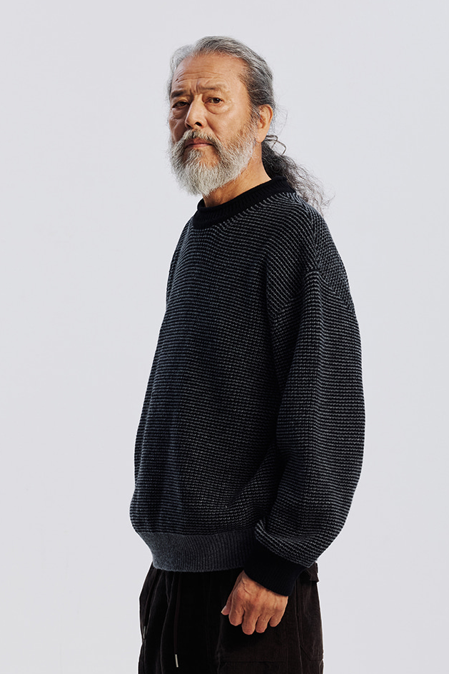 Rollneck Ringer Knit - Black